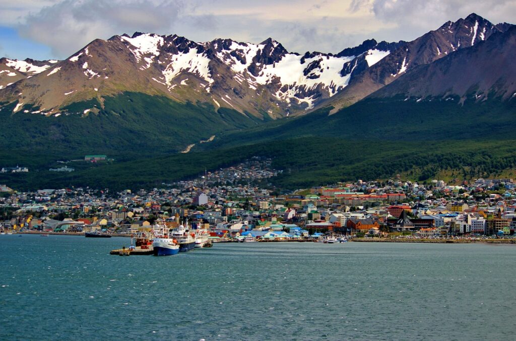 Booking hotels and accommodationd in Ushuaia